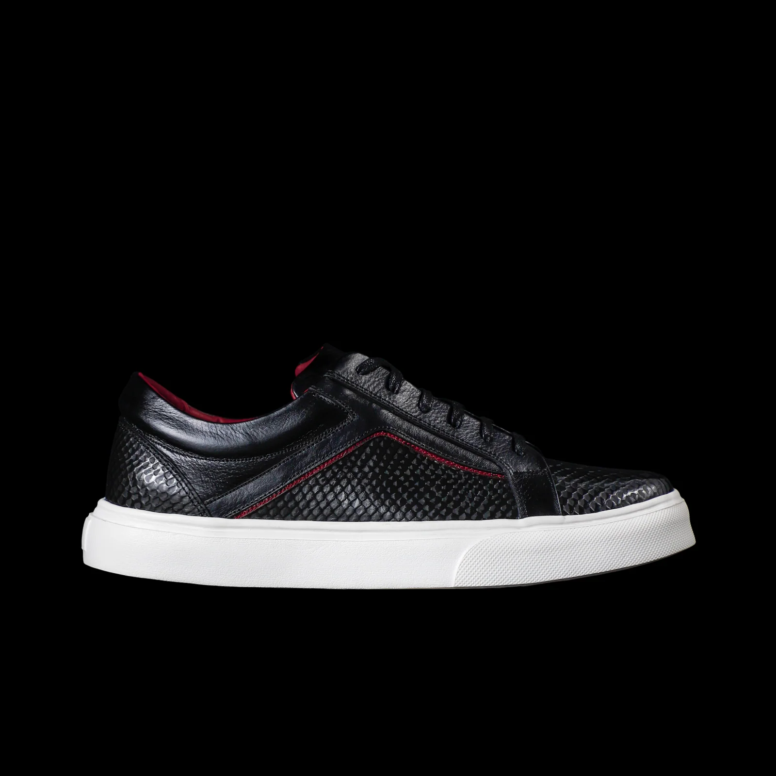 RED FORCE CROCODILE NEGRO SA