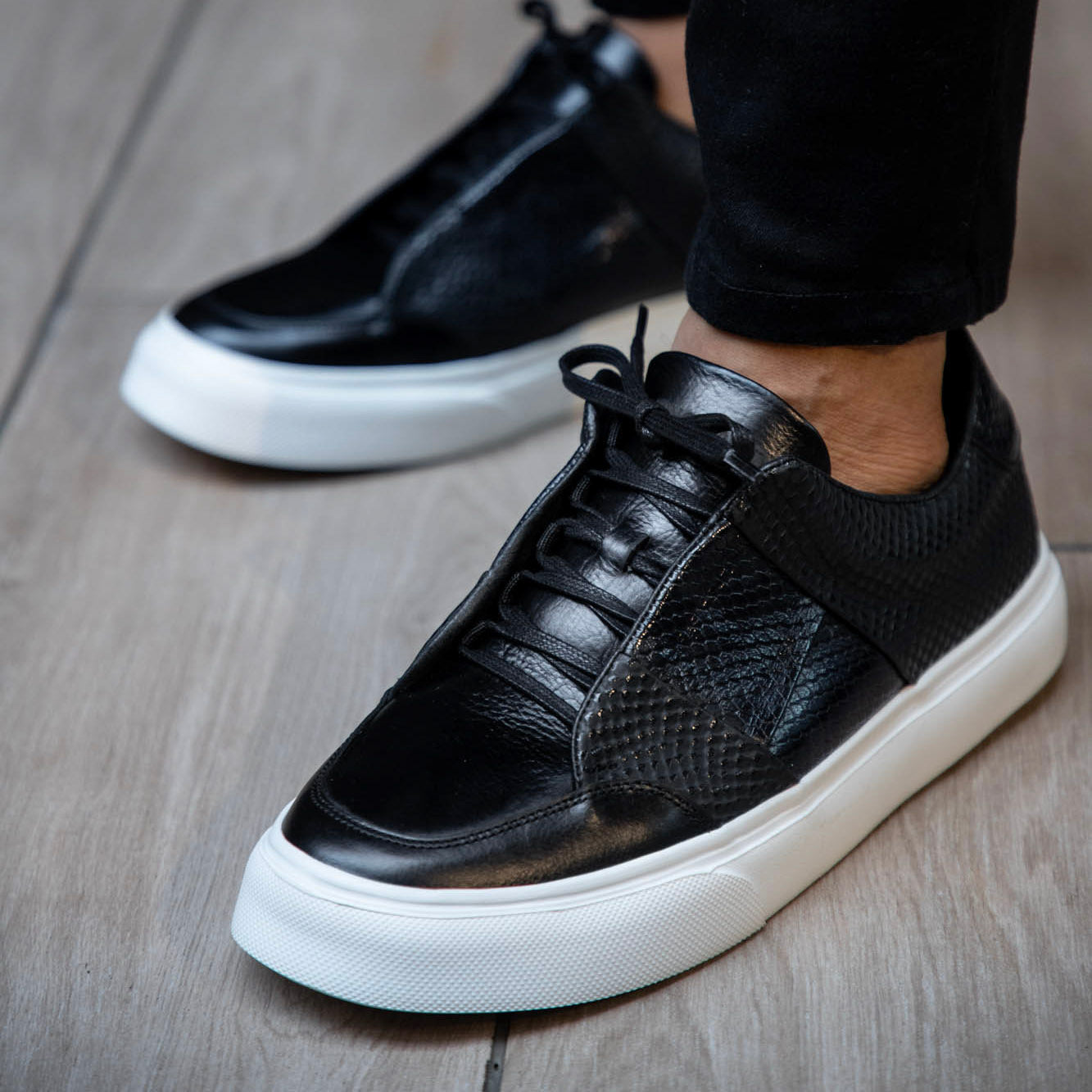 Mont Blanc Crocodile Negro - Zapato Crocodile Luxury Hombre en Cuero Grabado