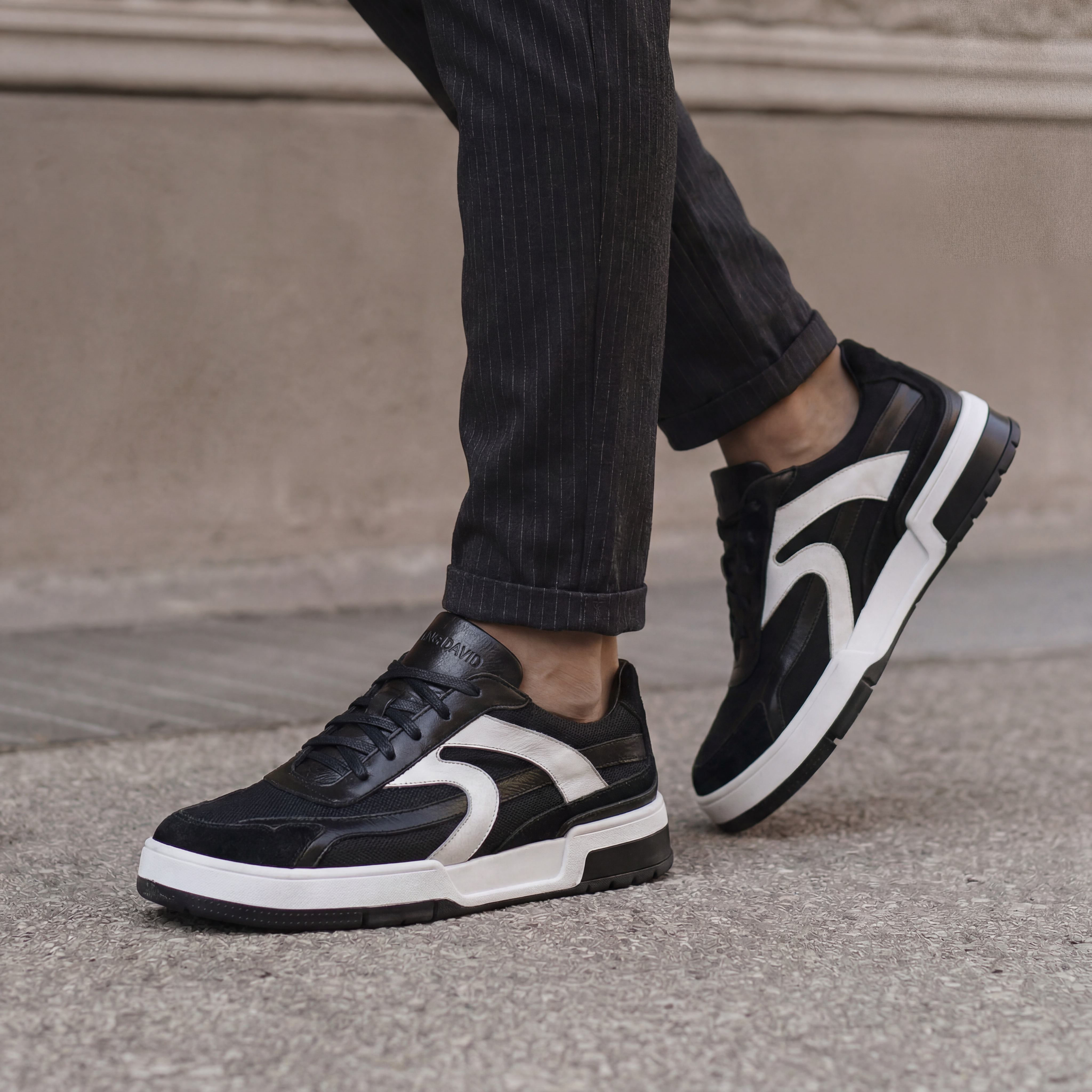 Barcelona Negro - Zapato Urban Joven Hombre en Cuero