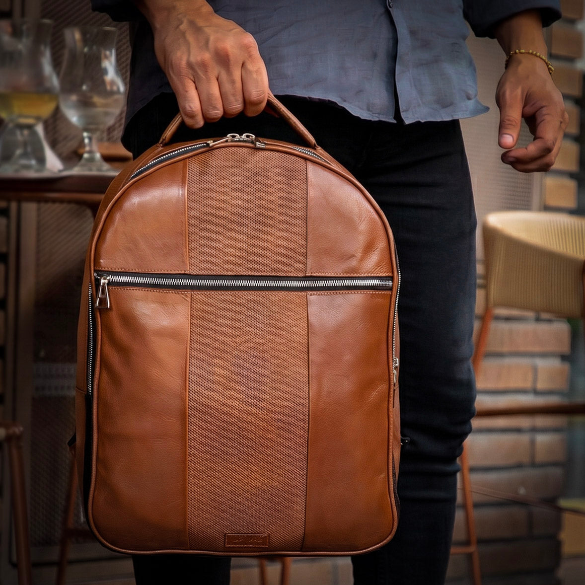 Backpack Caiimann Miel Negro - Mochila Premium Hombre en Cuero